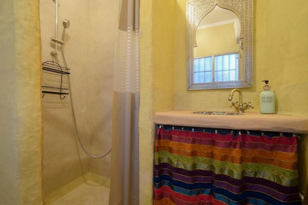Hostal Nazari Когольос-де-ла-Вега Экстерьер фото